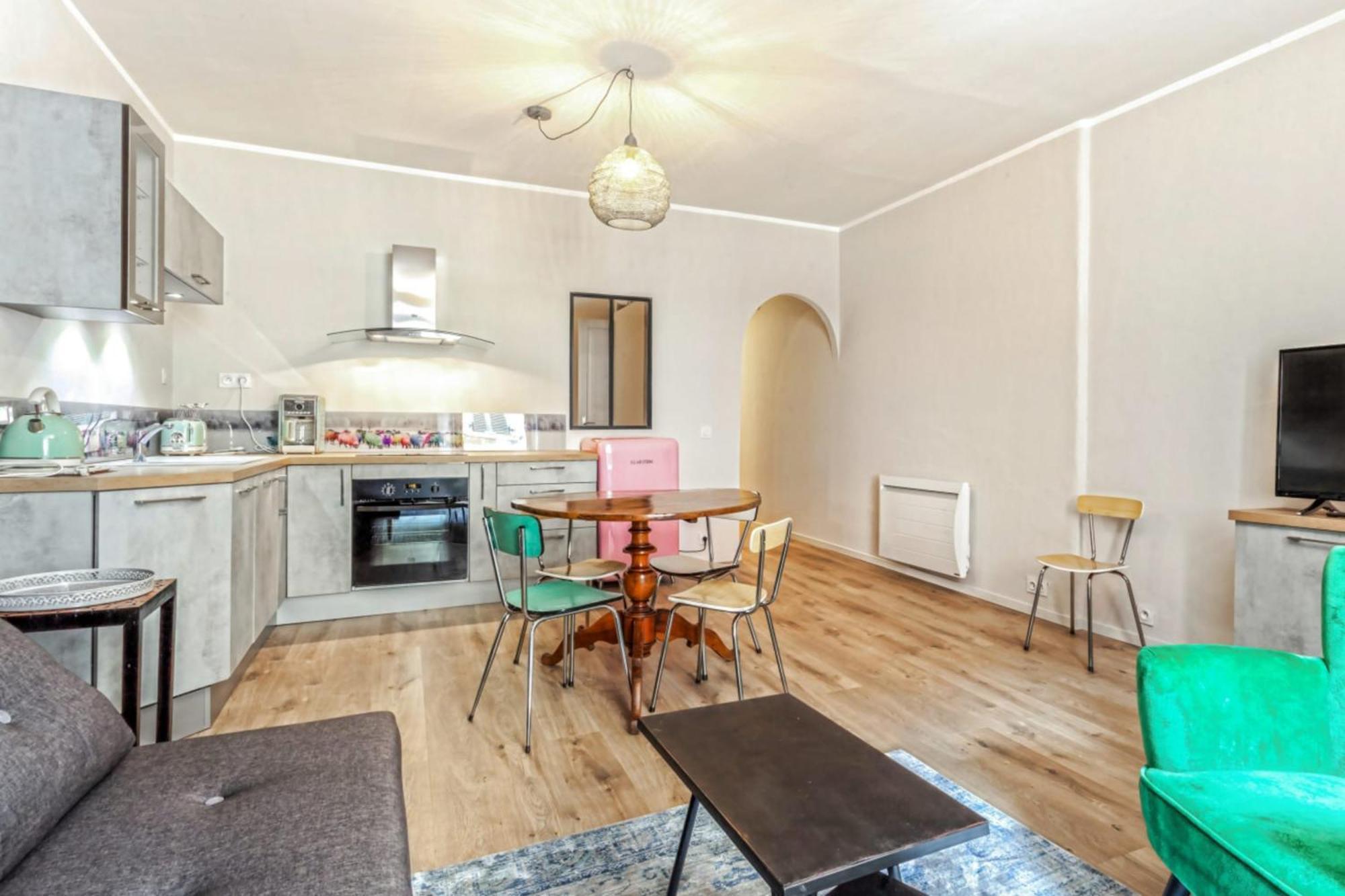 Appartement Sainte Claire Vintage - Welkeys Annecy Eksteriør billede