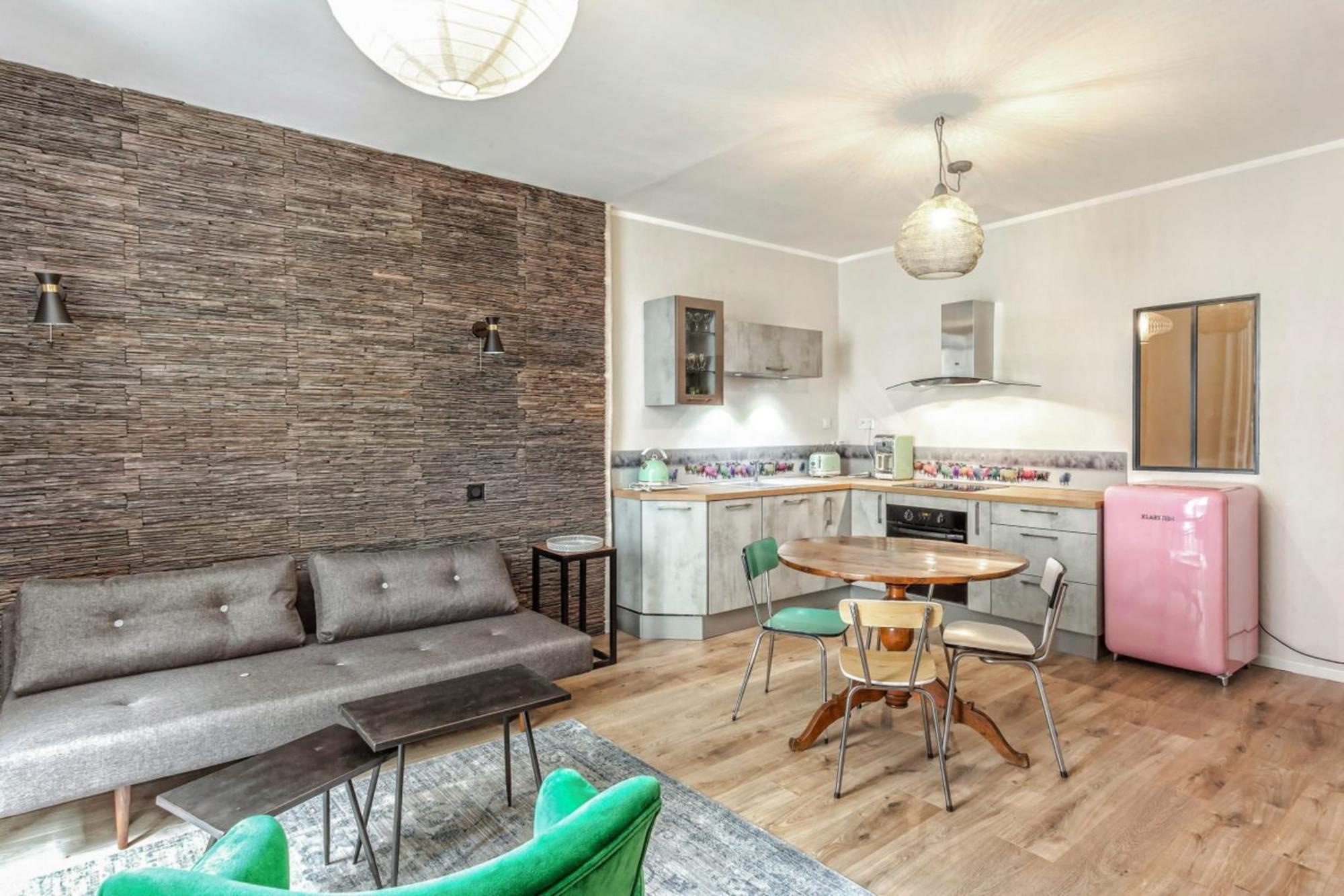 Appartement Sainte Claire Vintage - Welkeys Annecy Eksteriør billede